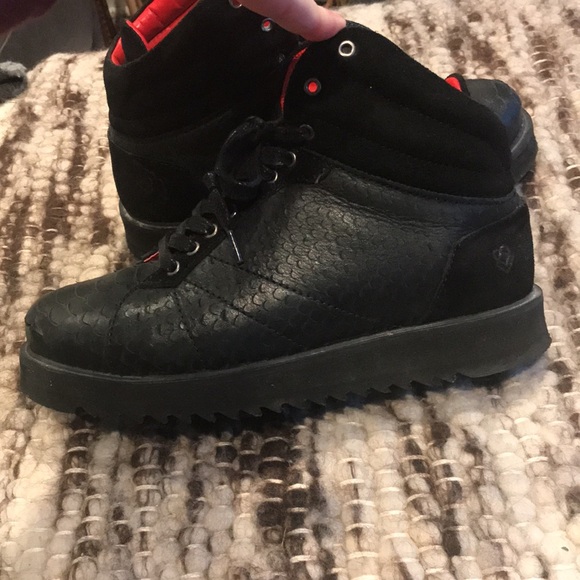 Liebeskind black leather hiking boots. EUC 38 - Picture 12 of 12